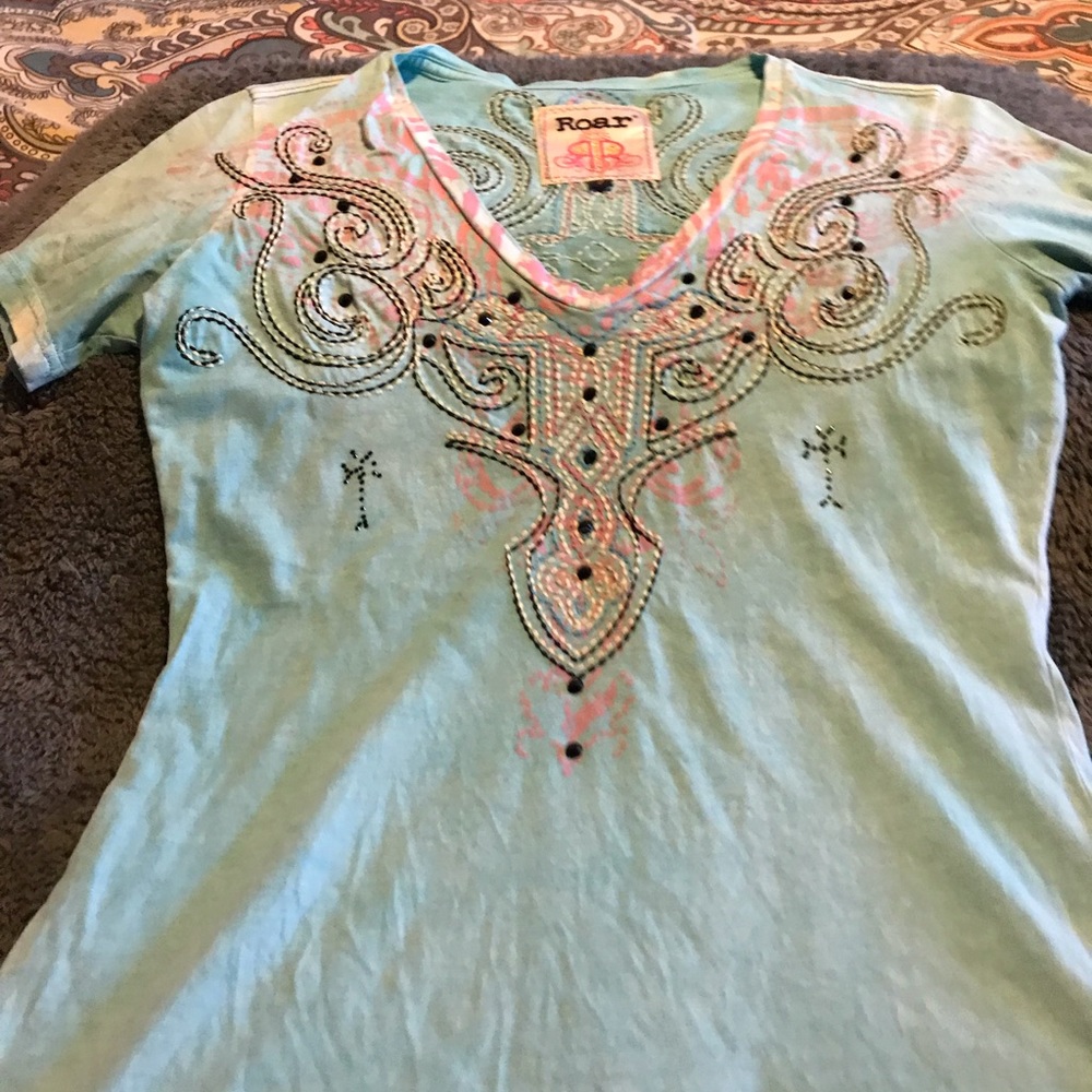 Top looks cotton candy  beautiful blue V Neck